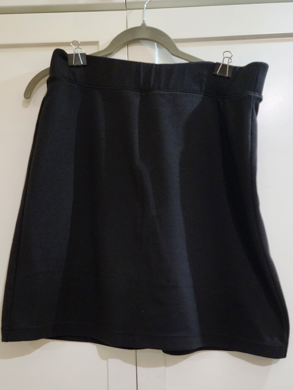 Black A-Line Women's Skorts